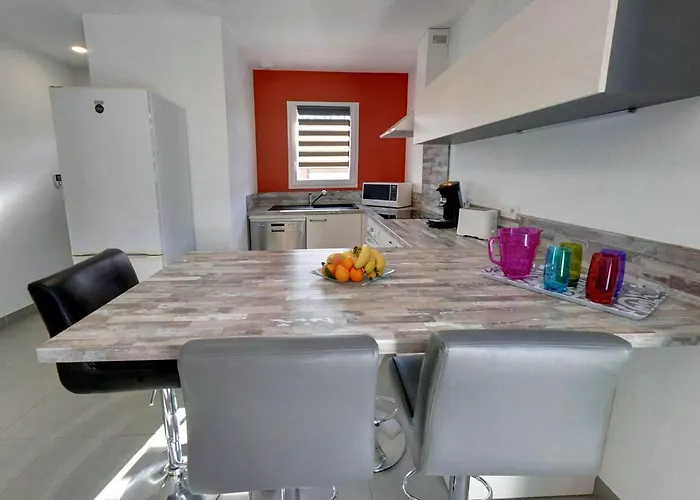 Апартаменти Orethaga Ghjallu *